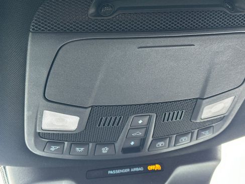 Used 2024 Ford Expedition Max Limited image 24