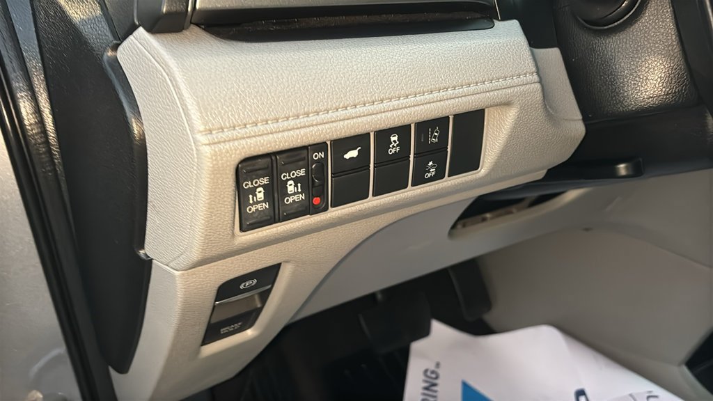 Used 2019 Honda Odyssey EX-L image 13