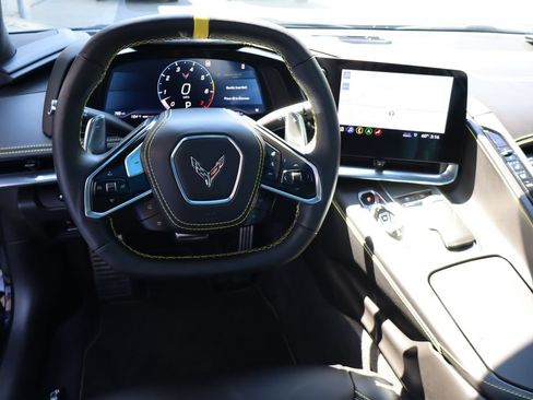 Used 2020 Chevrolet Corvette Stingray Premium Cpe w/ 3LT Preferred Equipment Group RWD image 6