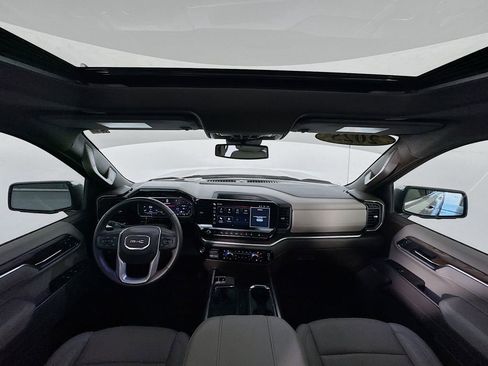 Used 2025 GMC Sierra 1500 SLT w/ SLT Premium Plus Package image 39