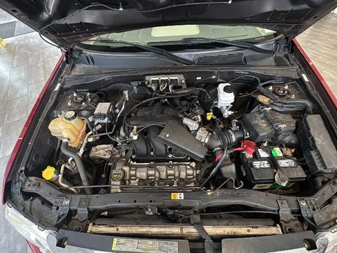 Used 2008 Ford Escape XLT FWD image 32
