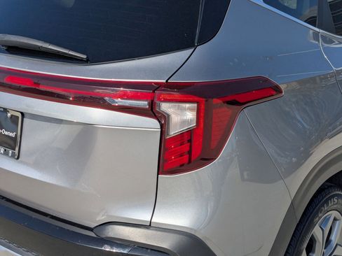 Used 2024 Kia Seltos S FWD image 11