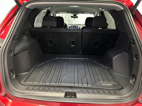 Used 2024 Chevrolet Equinox LT w/ LPO, Floor Liner Package FWD image 23
