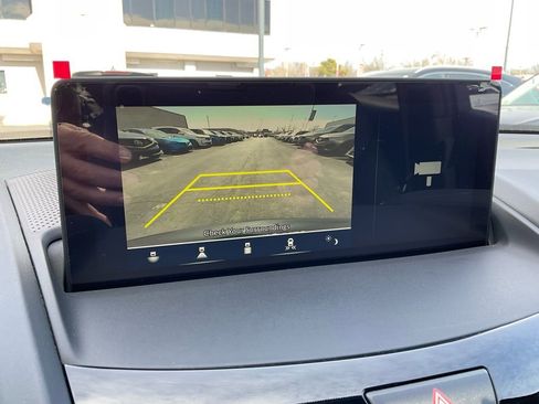 Certified 2025 Acura RDX SH-AWD image 17