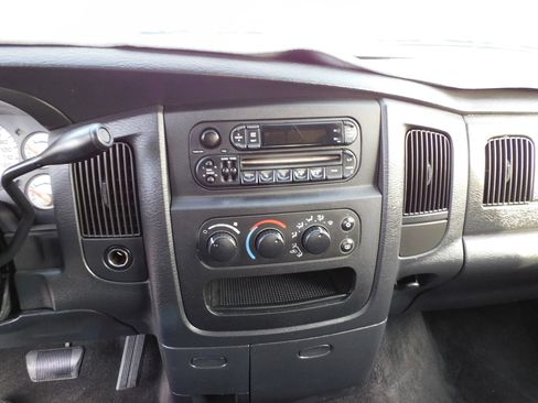 Used 2003 Dodge Ram 1500 Truck ST image 30
