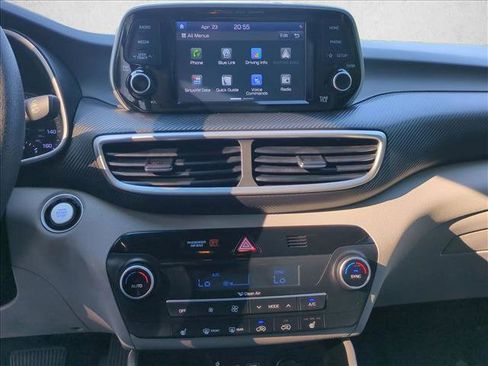 Used 2019 Hyundai Tucson Sport FWD image 15