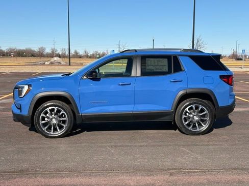 New 2026 GMC Terrain Elevation w/ Elevation Premium Package image 32