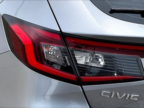 Used 2022 Honda Civic EX-L image 27