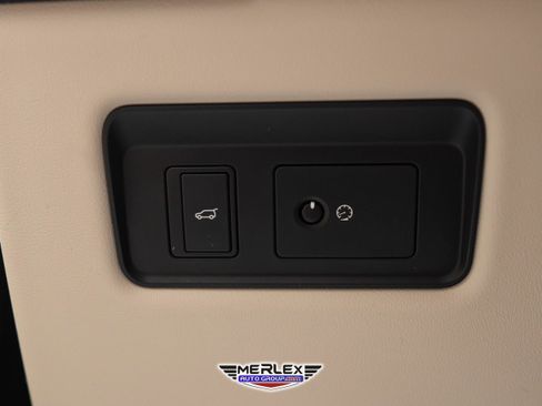 Used 2018 Land Rover Range Rover Supercharged image 40
