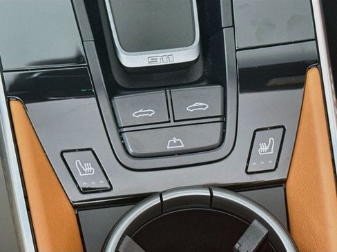 Certified 2024 Porsche 911 Turbo S AWD/4WD image 19