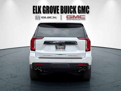 Used 2023 GMC Yukon Denali Ultimate AWD/4WD image 5