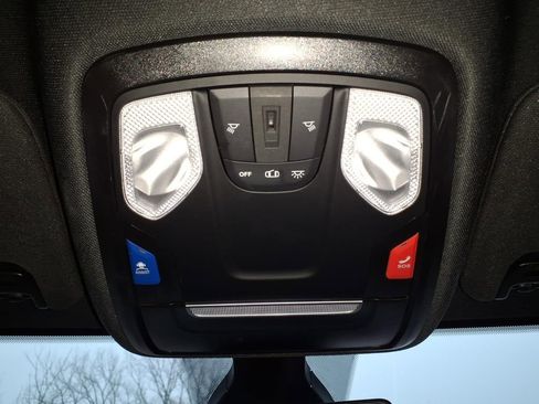 Used 2024 RAM 2500 Big Horn w/ Bed Utility Group image 35