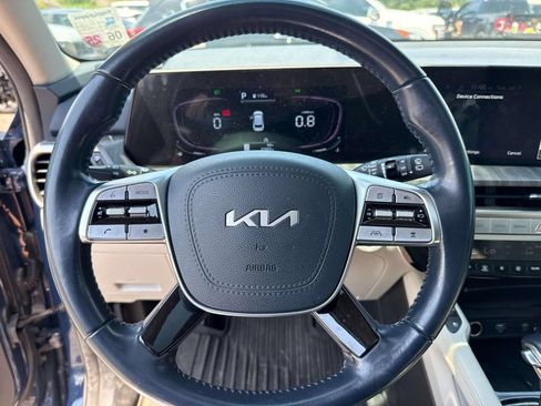 Used 2023 Kia Telluride EX w/ EX Captain's Chair Package FWD image 27