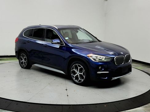 Used 2019 BMW X1 xDrive28i w/ Convenience Package AWD/4WD image 3
