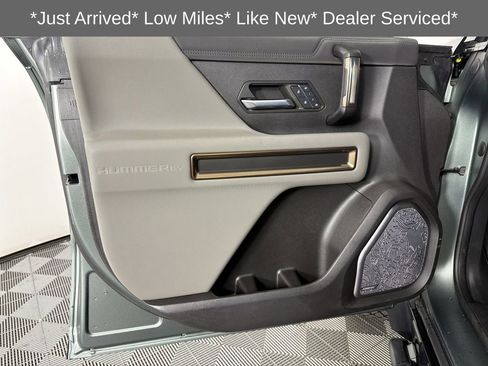 Used 2024 GMC Hummer EV 3X w/ Extreme Off-Road Package image 8