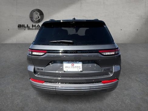 New 2026 Jeep Grand Cherokee Summit w/ Obsidian Package AWD/4WD image 6