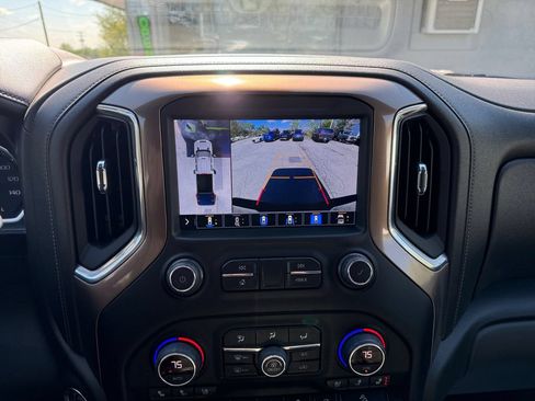Used 2022 Chevrolet Silverado 2500 High Country w/ Z71 Off-Road Package AWD/4WD image 18
