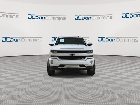 Used 2018 Chevrolet Silverado 1500 LT w/ All Star Edition image 3