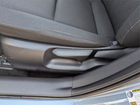 Used 2023 Toyota Corolla LE image 20