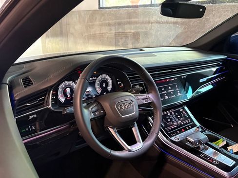 Used 2026 Audi Q8 Premium Plus AWD/4WD image 25