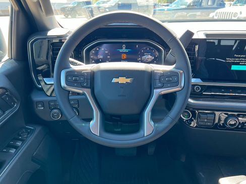 New 2026 Chevrolet Silverado 1500 LT AWD/4WD image 13