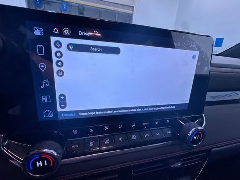 Used 2024 Chevrolet Colorado Z71 w/ Z71 Convenience Package 2 image 26