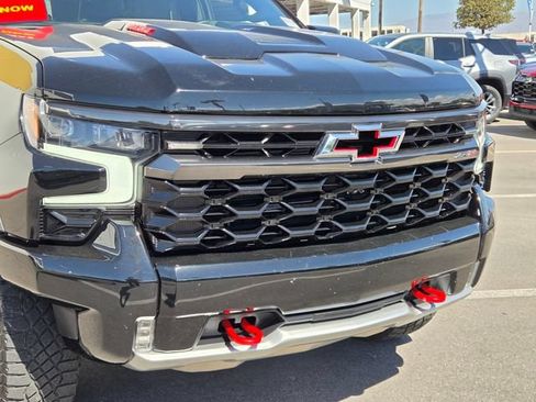 Certified 2024 Chevrolet Silverado 1500 ZR2 w/ Technology Package AWD/4WD image 8