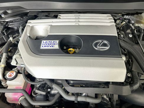Used 2021 Lexus UX 250h AWD/4WD image 31