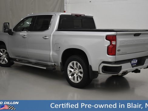 Used 2021 Chevrolet Silverado 1500 LTZ w/ LTZ Premium Package image 16