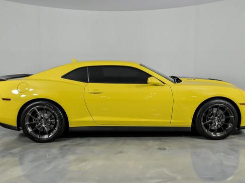 Used 2013 Chevrolet Camaro ZL1 image 14