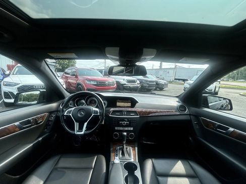 Used 2012 Mercedes-Benz C 250 Sedan w/ Multimedia Pkg image 21
