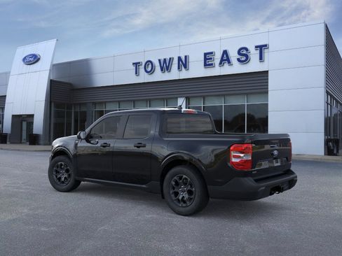 New 2026 Ford Maverick XLT w/ XLT Luxury Package FWD image 4
