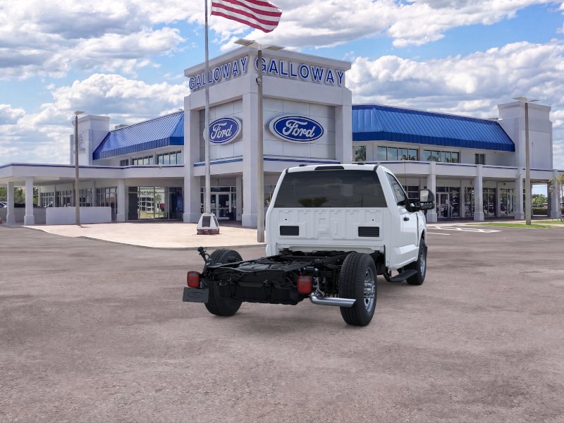 New 2025 Ford F350 XL w/ XL Chrome Package RWD image 8