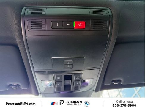 Used 2022 Volkswagen Tiguan SE R-Line AWD/4WD image 34