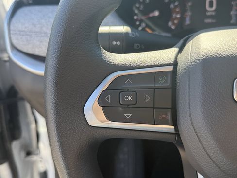 New 2025 Jeep Compass Sport image 18