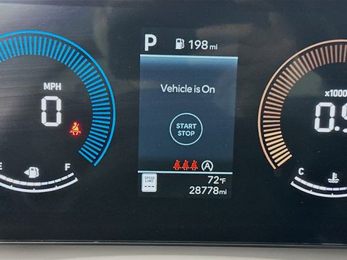 Used 2025 Hyundai Tucson SEL image 19