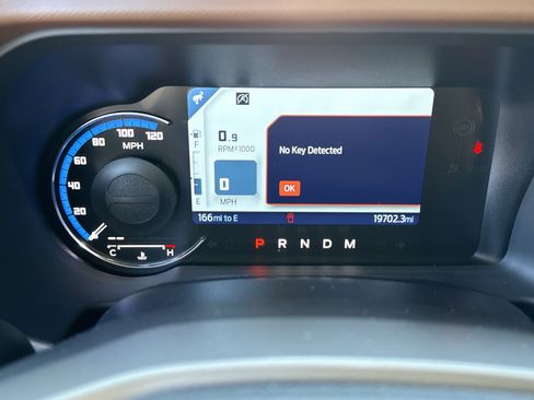 Used 2024 Ford Bronco Outer Banks image 27