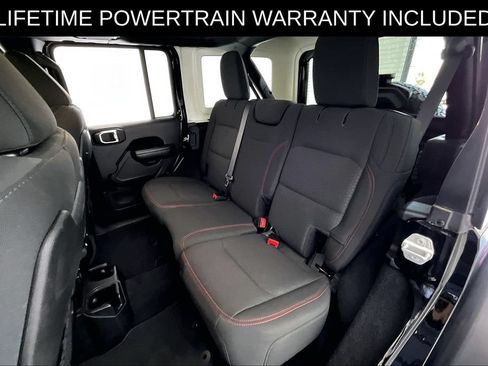 Used 2019 Jeep Wrangler Unlimited Rubicon AWD/4WD image 34