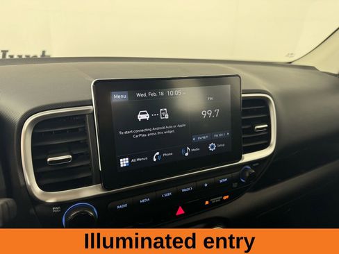 Used 2026 Hyundai Venue SE image 15