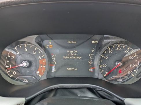 Used 2023 Jeep Compass Limited image 25