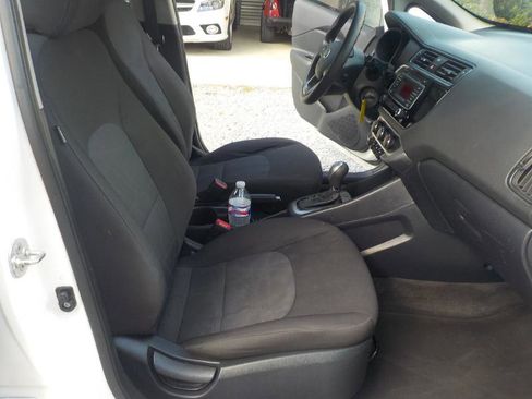 Used 2017 Kia Rio LX image 27