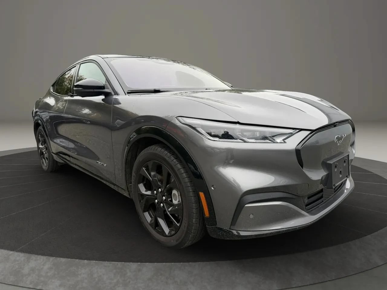 Used 2023 Ford Mustang Mach-E Premium RWD image 3