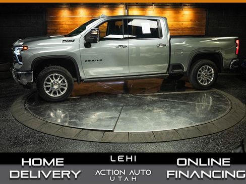 Used 2025 Chevrolet Silverado 2500 LTZ w/ LTZ Convenience Package AWD/4WD image 1