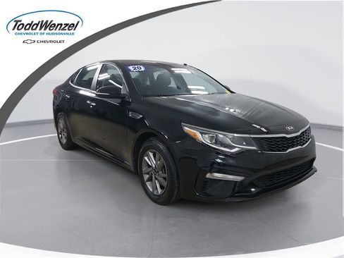 Used 2020 Kia Optima LX image 1
