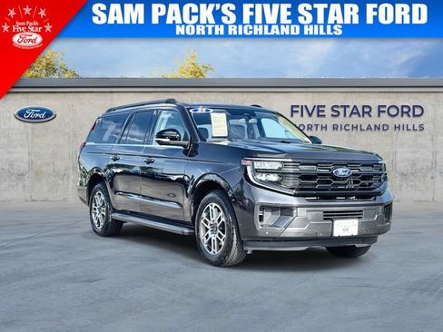 Used 2025 Ford Expedition Max Active AWD/4WD image 1