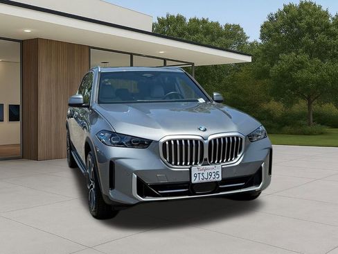 Used 2026 BMW X5 sDrive40i w/ Premium Package RWD image 39