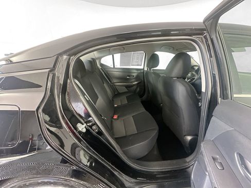 Used 2022 Nissan Sentra SV w/ All-Weather Package FWD image 25