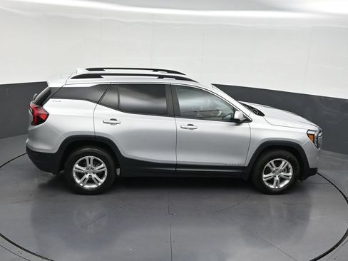 Used 2022 GMC Terrain SLE w/ Driver Convenience Package AWD/4WD image 20