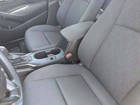 Used 2023 Toyota Corolla LE image 19