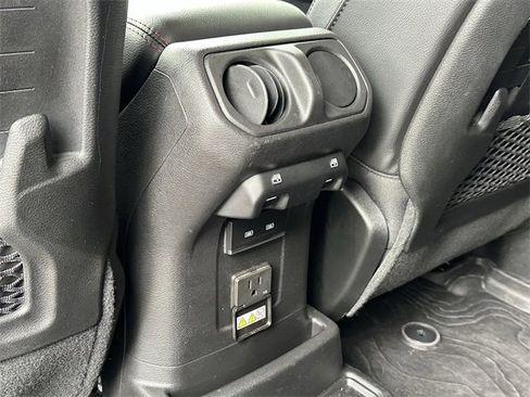 Used 2023 Jeep Wrangler Unlimited Rubicon image 29
